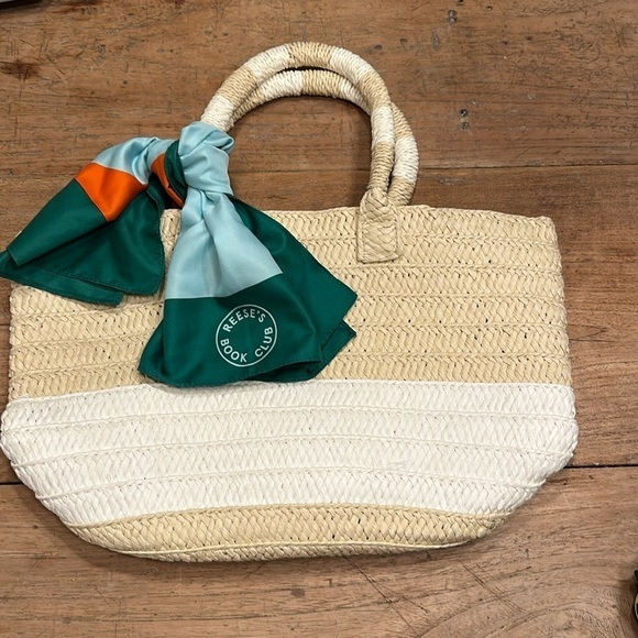 Altru Straw Beach Summer Tote Blue and Reese’s Book Club Scarf - Picture 1 of 10